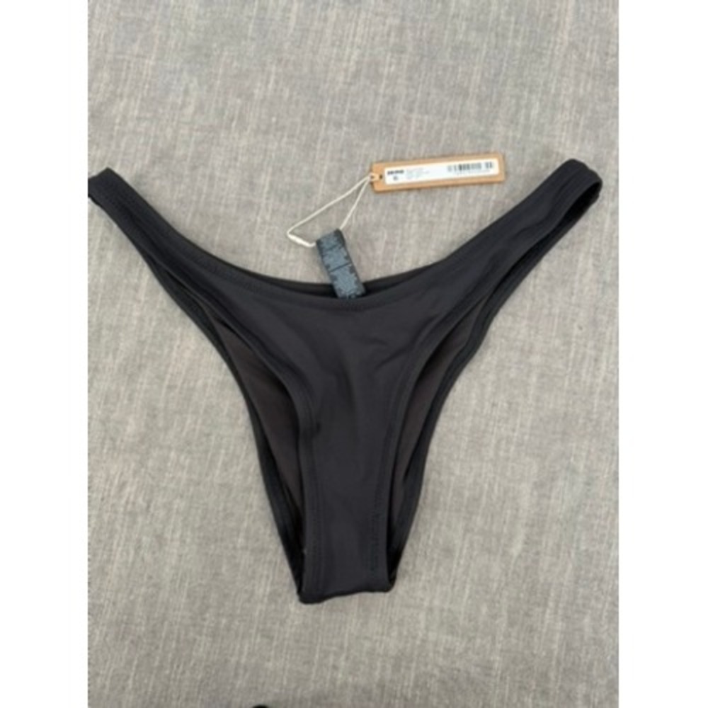 SKIMS Recycled Swim Cheeky Tanga Bikini Bottom Onyx Black Size S Small NWT